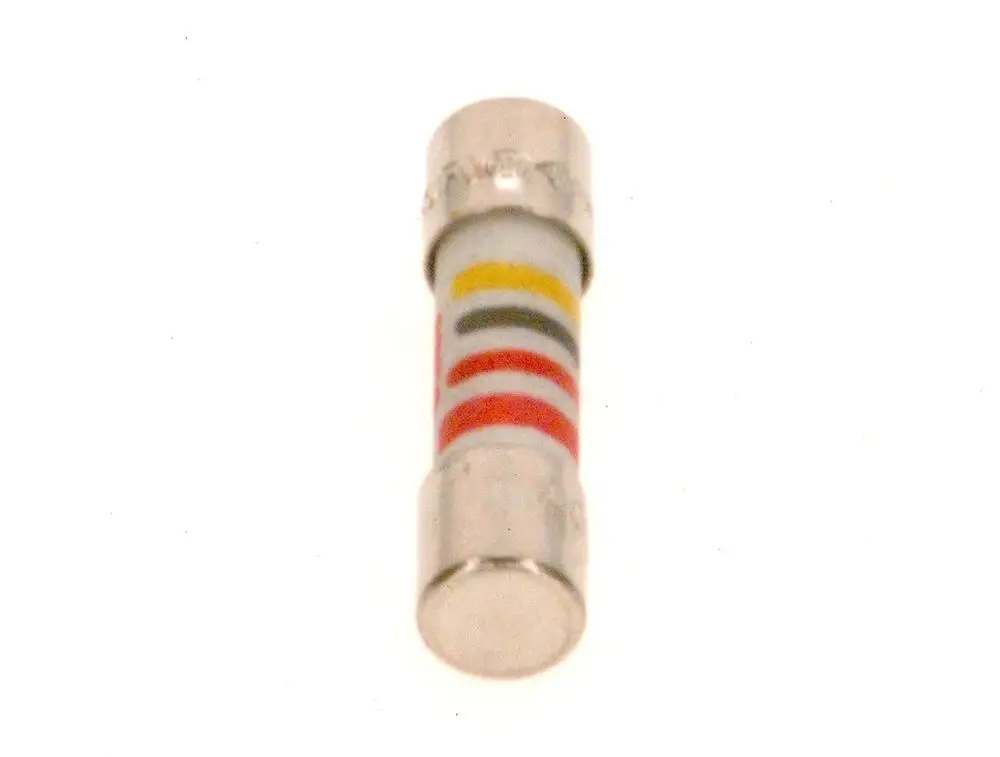 Bosch Sicherung in zylindrischer Form mit farbigen Streifen. Die Farben dienen zur Kennzeichnung der Sicherungsstärke. Metallene Enden für den Anschluss in Sicherungshalter.